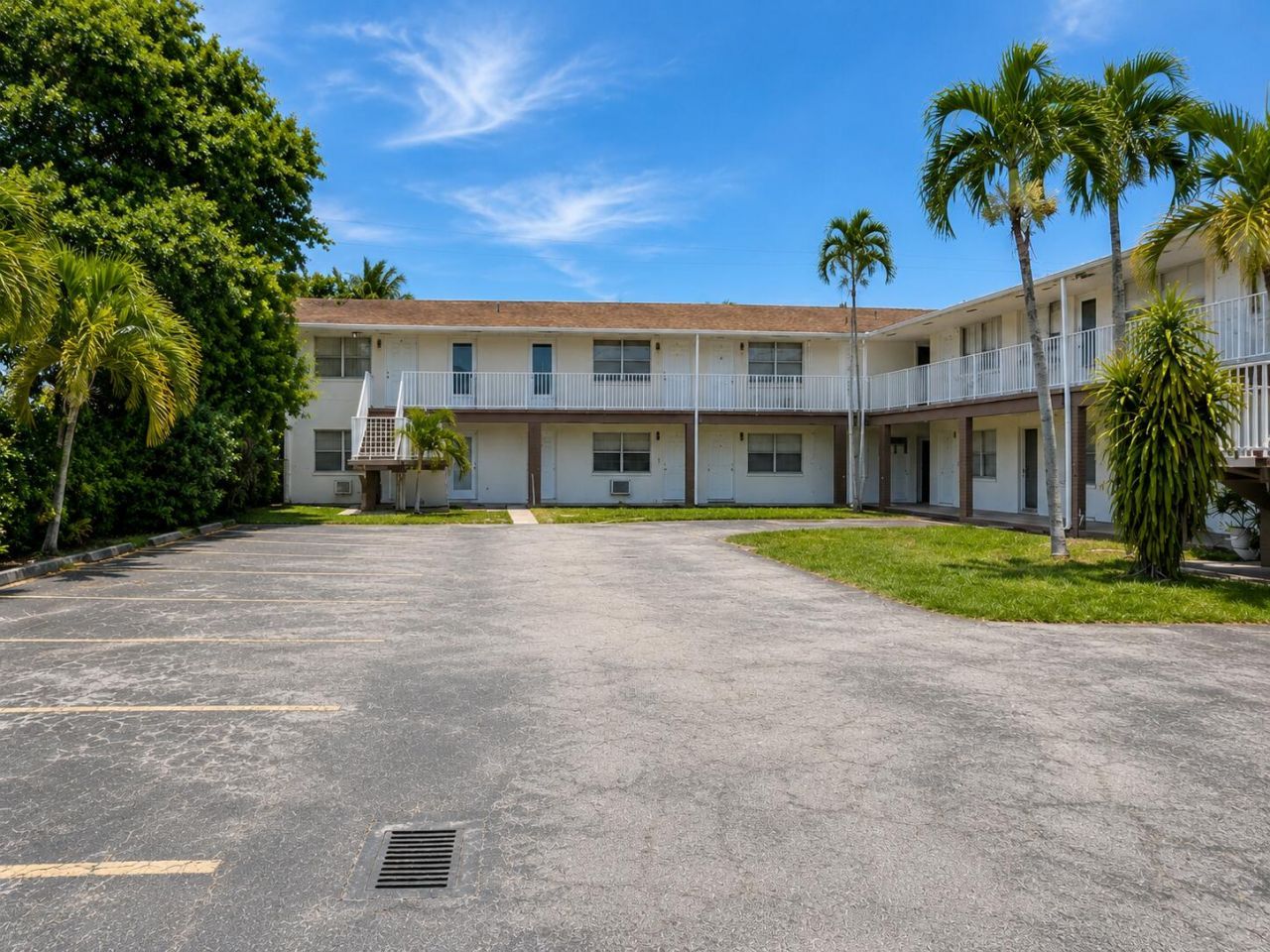 1816 Mckinley Street, Unit 7, Hollywood, FL 33020 Photo