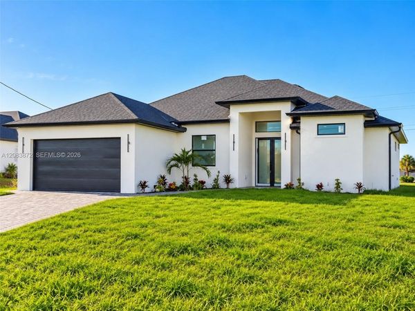 3301 NW 5 St , Cape Coral, FL 33993