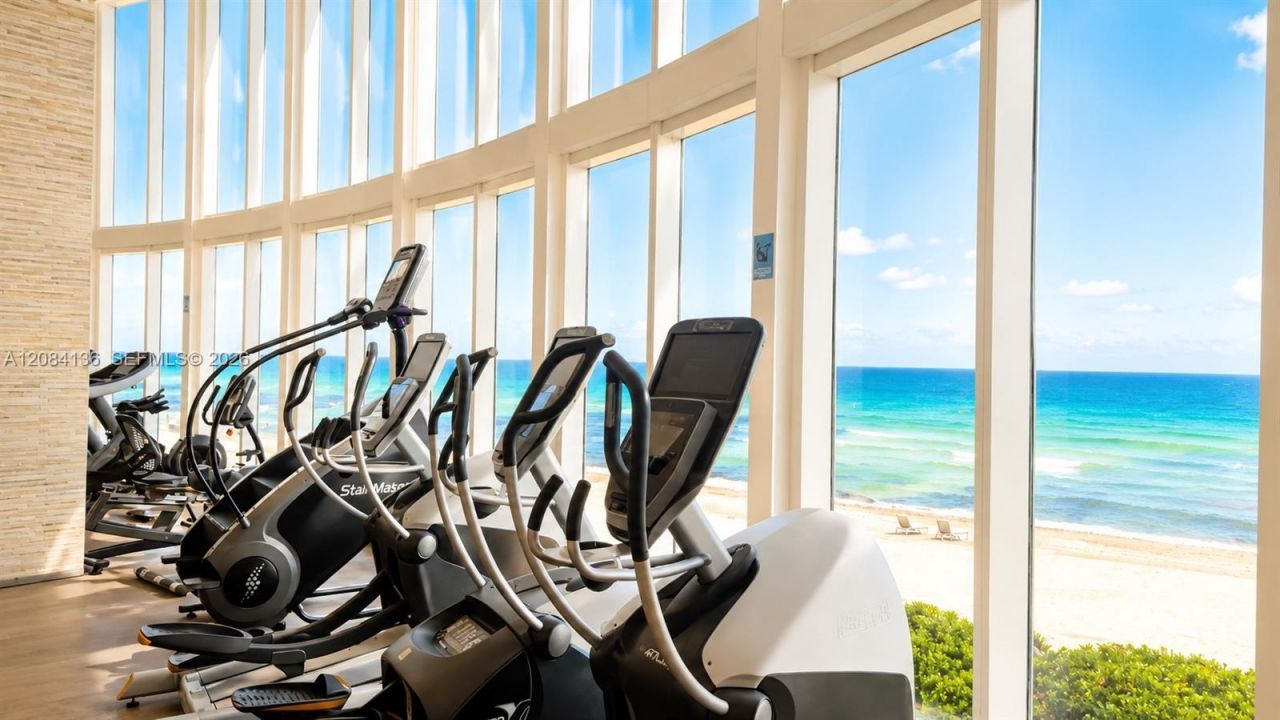 15901 Collins Ave , Unit 4303, Sunny Isles Beach, FL 33160 Photo