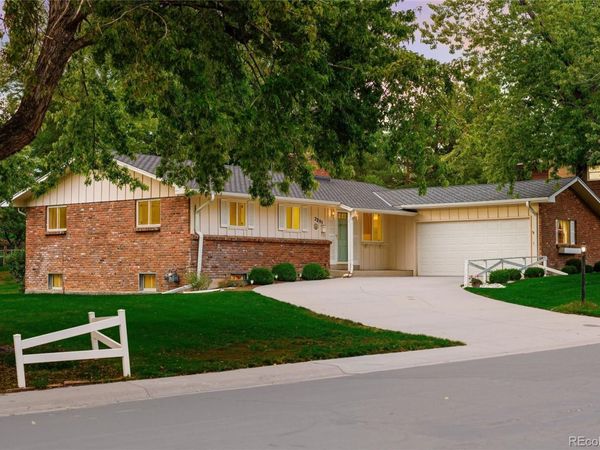 2285 W Davies Avenue, Littleton, CO 80120
