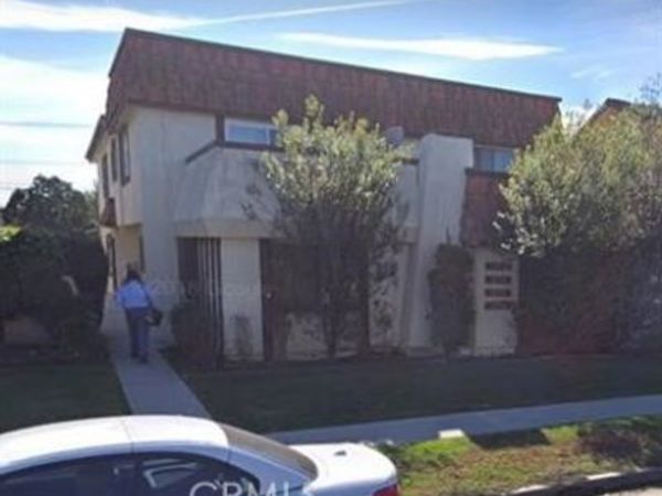 3958 Green Ave, Los Alamitos, CA 90720