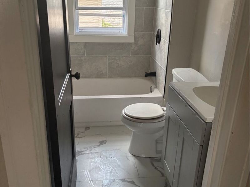 15317 Shiloh Road, Unit 2, Cleveland, OH 44110 Photo 9