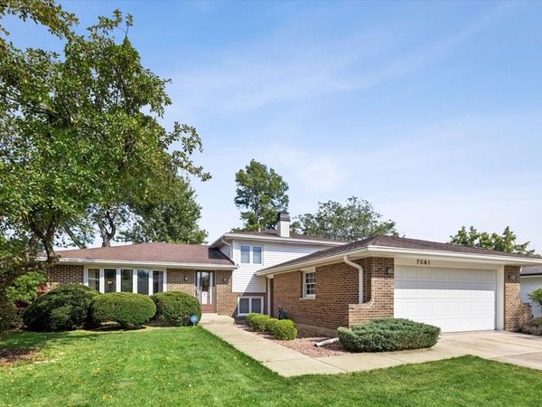 7041 Springside Avenue , Downers Grove, IL 60516