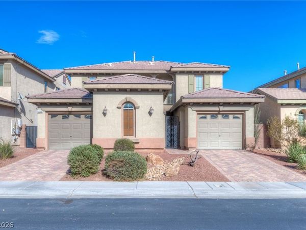 8212 Chimney Bluffs Street, North Las Vegas, NV 89085