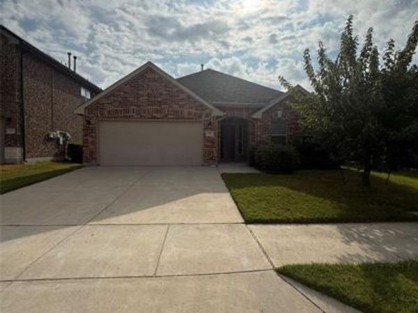 725 Bird Creek Drive , Little Elm, TX 75068