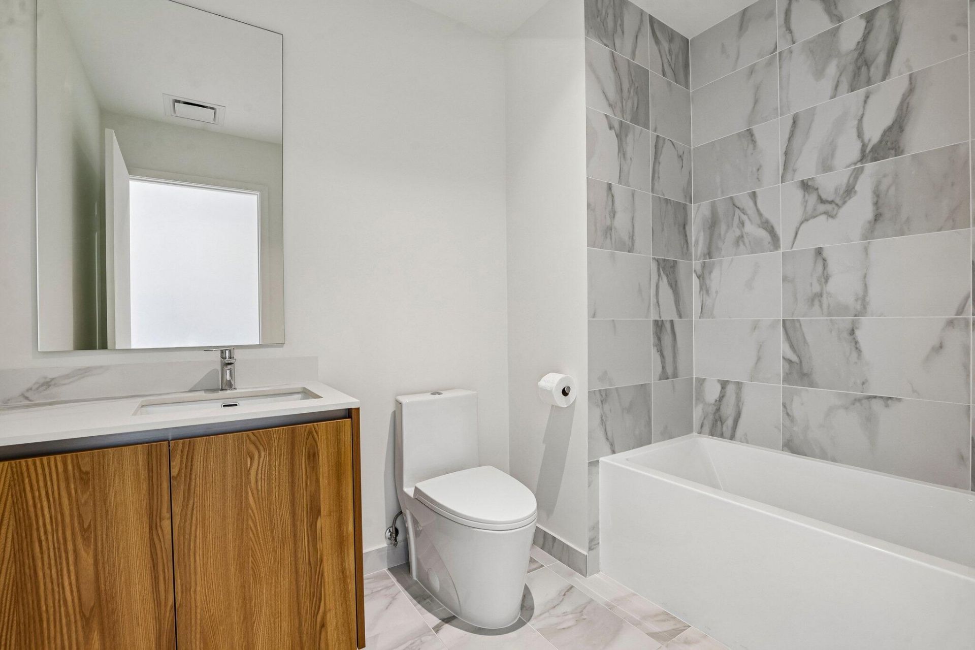 1400 Biscayne Boulevard, Unit 201, Miami, FL 33132 Photo
