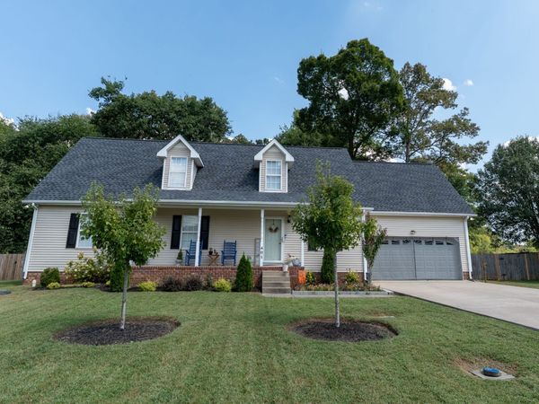 405 Long Creek Dr , Christiana, TN 37037
