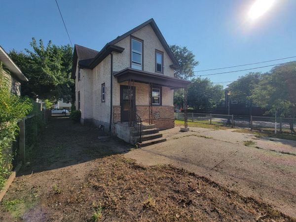 85 Hatch Avenue, Saint Paul, MN 55117