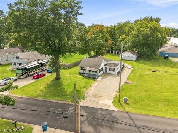 5502 Linn Road, Amherst, OH 44001
