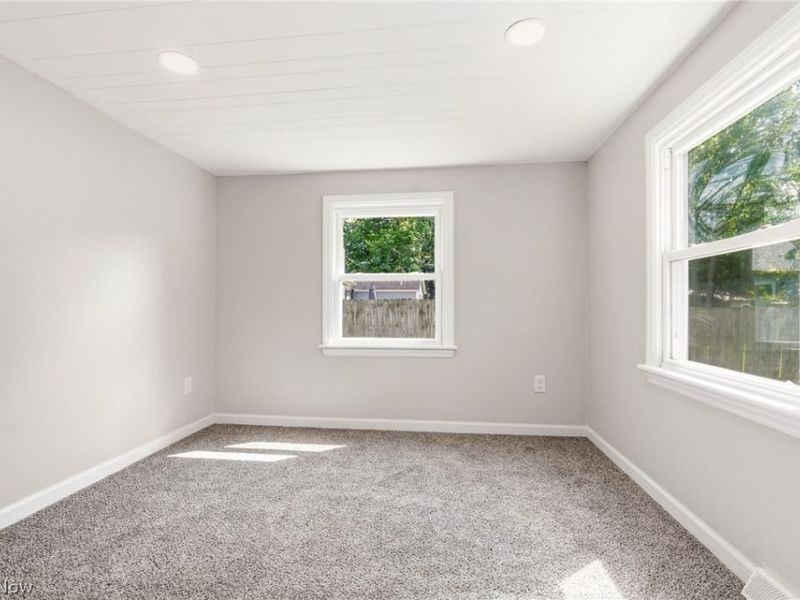 5502 Linn Road, Amherst, OH 44001 Photo 30