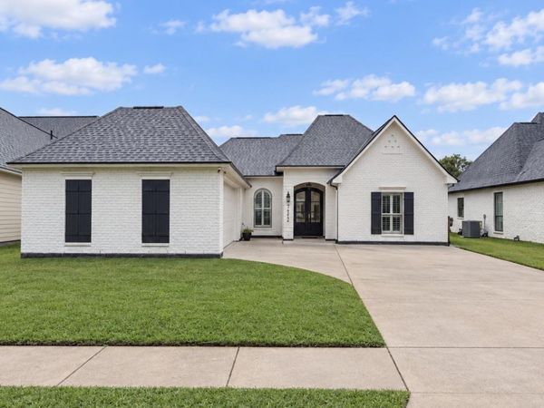 7822 Cutt Pointe Dr, Ventress, LA 70783