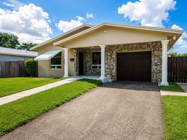 727 SW 5TH Street, Dania Beach, FL 33004