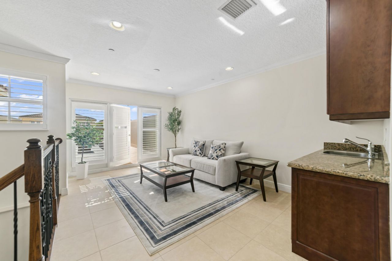 1849 NE 26th, Unit 2, Fort Lauderdale, FL 33305 Photo