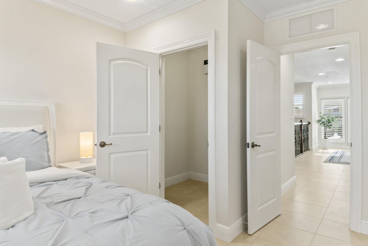 1849 NE 26th, Unit 2, Fort Lauderdale, FL 33305 Photo