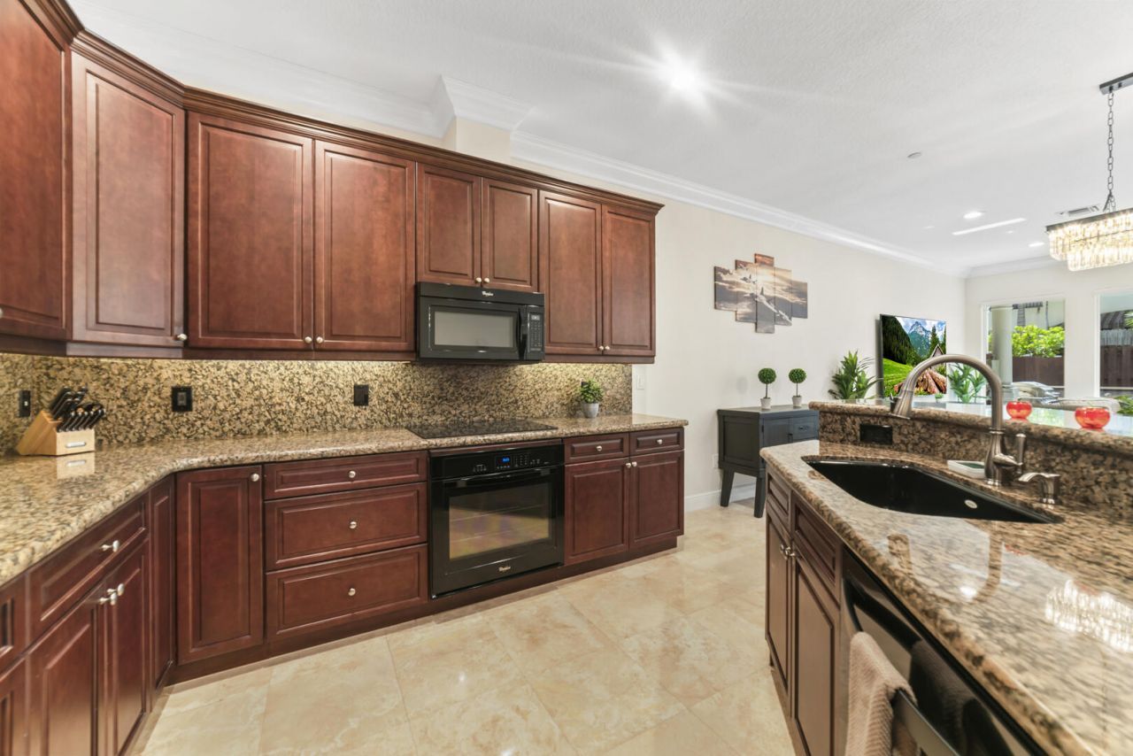 1849 NE 26th, Unit 2, Fort Lauderdale, FL 33305 Photo