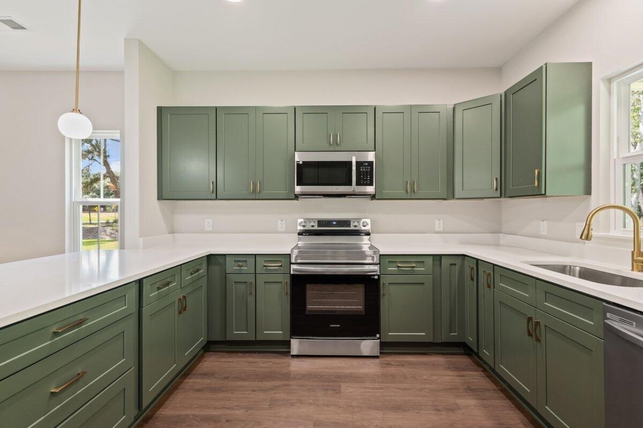 6224 Martin Street Photo 10