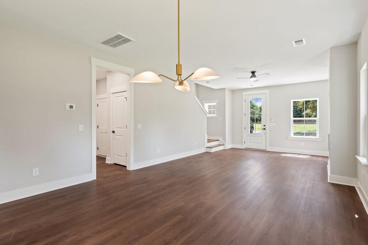 6224 Martin Street Photo 12