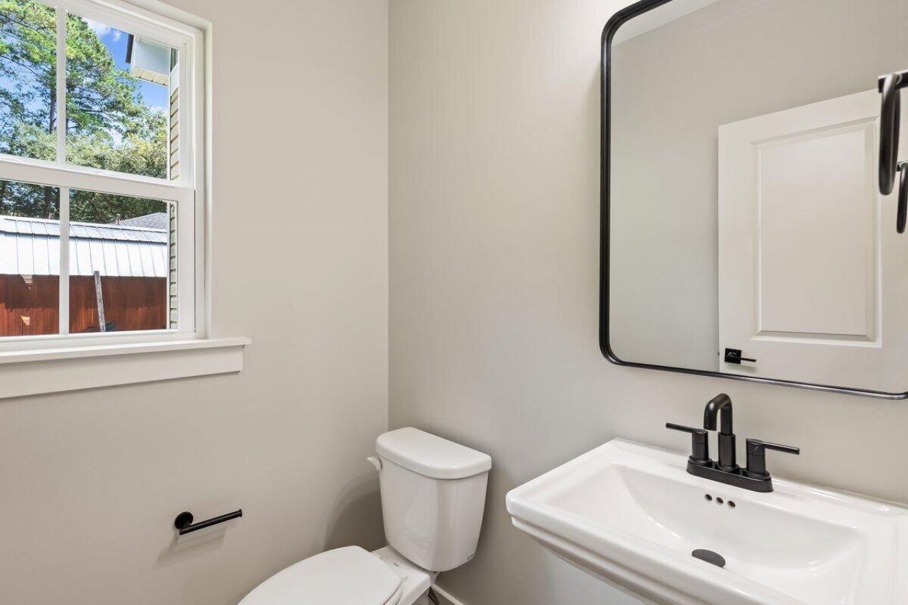 6224 Martin Street Photo 13