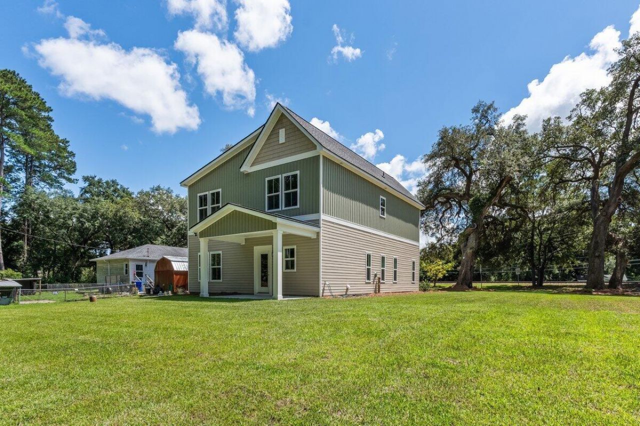 6224 Martin Street Photo 31