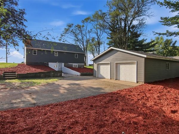 3433 Starr Avenue, Eau Claire, WI 54703