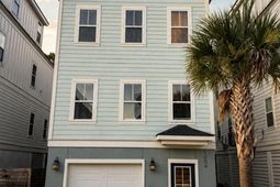1004 Carmela Court photo 4