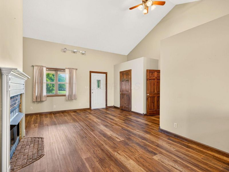 22209 Bolender Pontius Road, Circleville, OH 43113 Photo 11