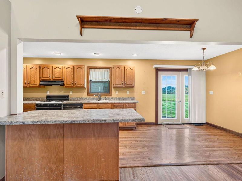 22209 Bolender Pontius Road, Circleville, OH 43113 Photo 12