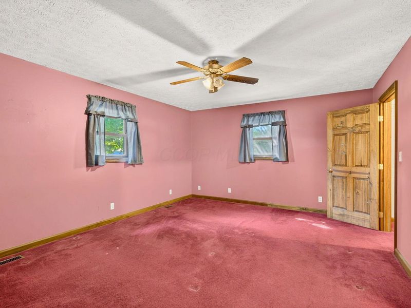 22209 Bolender Pontius Road, Circleville, OH 43113 Photo 27
