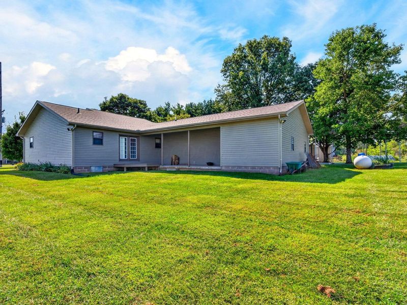 22209 Bolender Pontius Road, Circleville, OH 43113 Photo 36