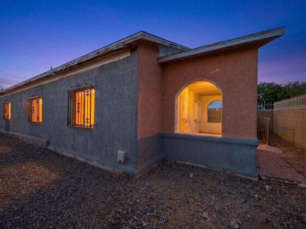 1007 Calle Placitas , Bernalillo, NM 87004