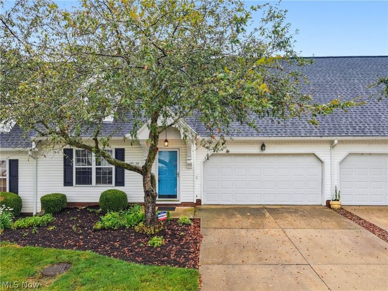 130 High Point Drive, Unit 50, Medina, OH 44256 Photo 2