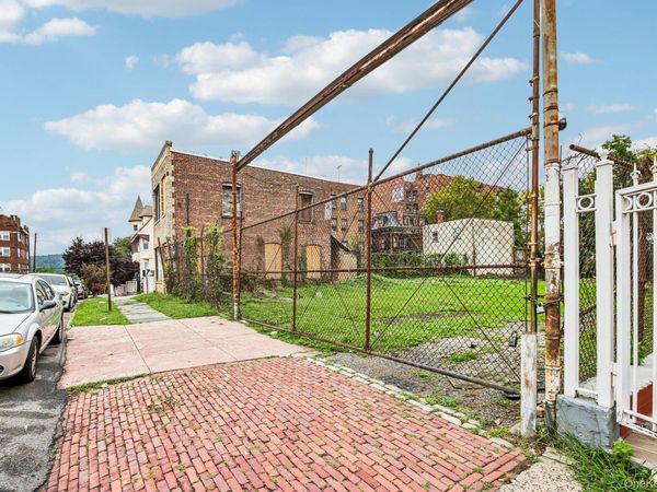 127 Downing Street , Yonkers, NY 10705