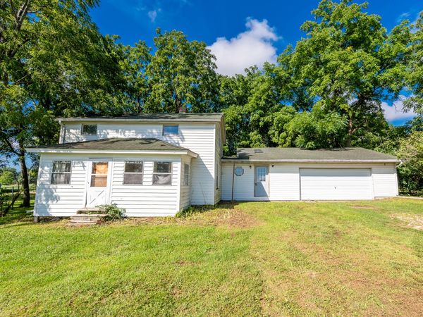 N2423 Tremaine Rd, Sharon, WI 53525
