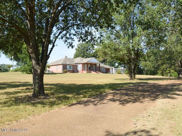135 Cidero Road, Raymond, MS 39154