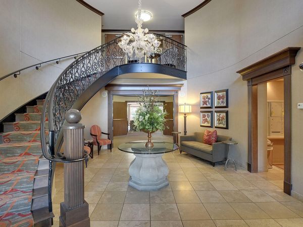 317 Groveland Avenue, Unit 311, Minneapolis, MN 55403