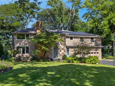 91 Glenhill Drive, Rochester, NY 14618