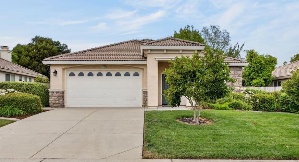 2100 Ranch Bluff Way, El Dorado Hills, CA 95762 Photo