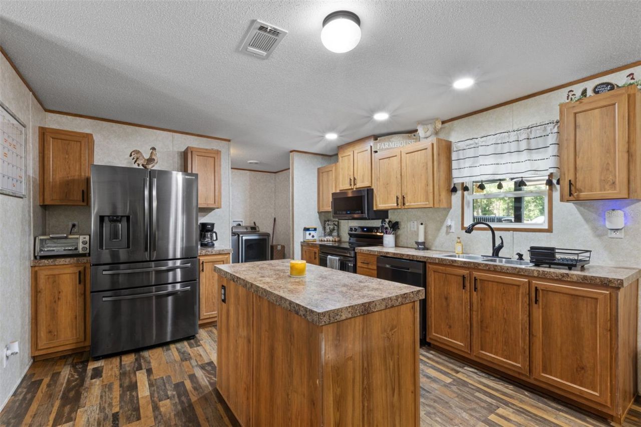 140 SW Spaulding Court , Fort White, FL 32038 Photo