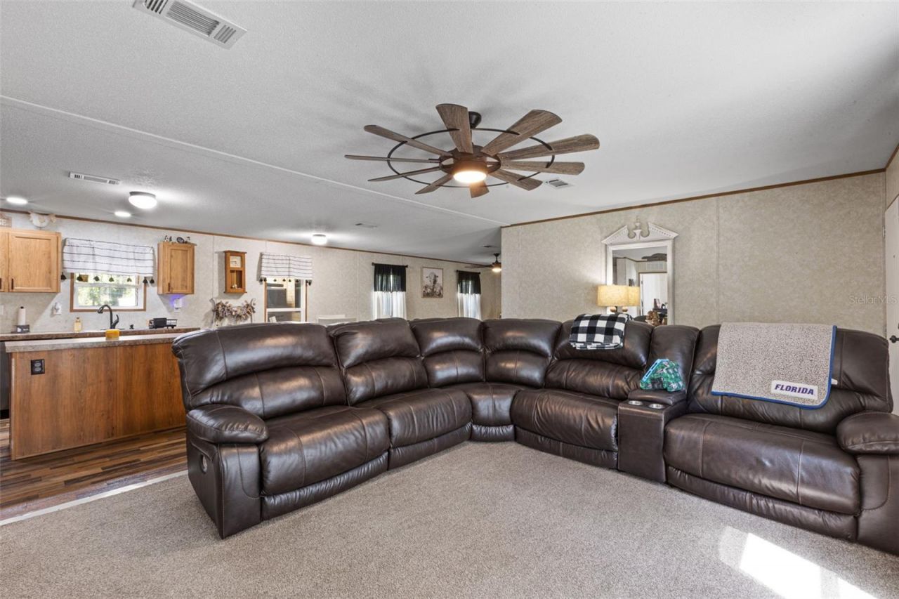 140 SW Spaulding Court , Fort White, FL 32038 Photo