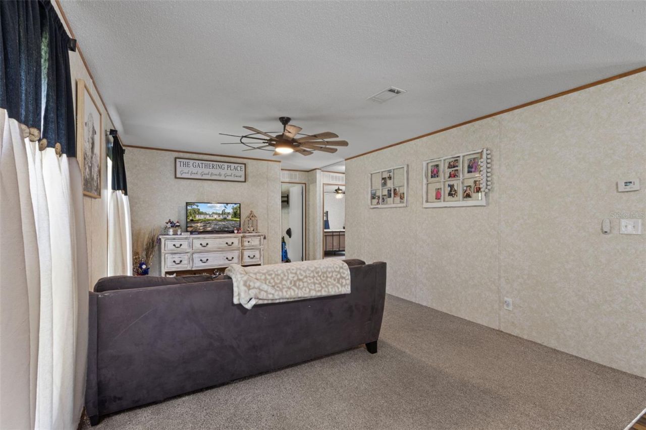 140 SW Spaulding Court , Fort White, FL 32038 Photo