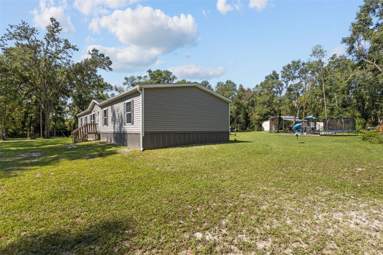 140 SW Spaulding Court , Fort White, FL 32038 Photo