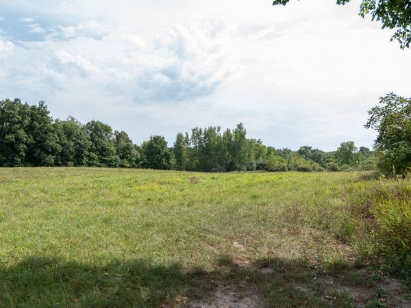 4701 Cambria Road, Hillsdale, MI 49242
