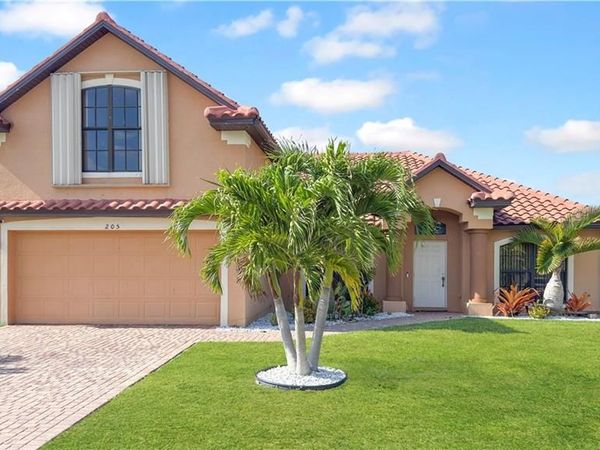 205 SW 42nd ST , CAPE CORAL, FL 33914