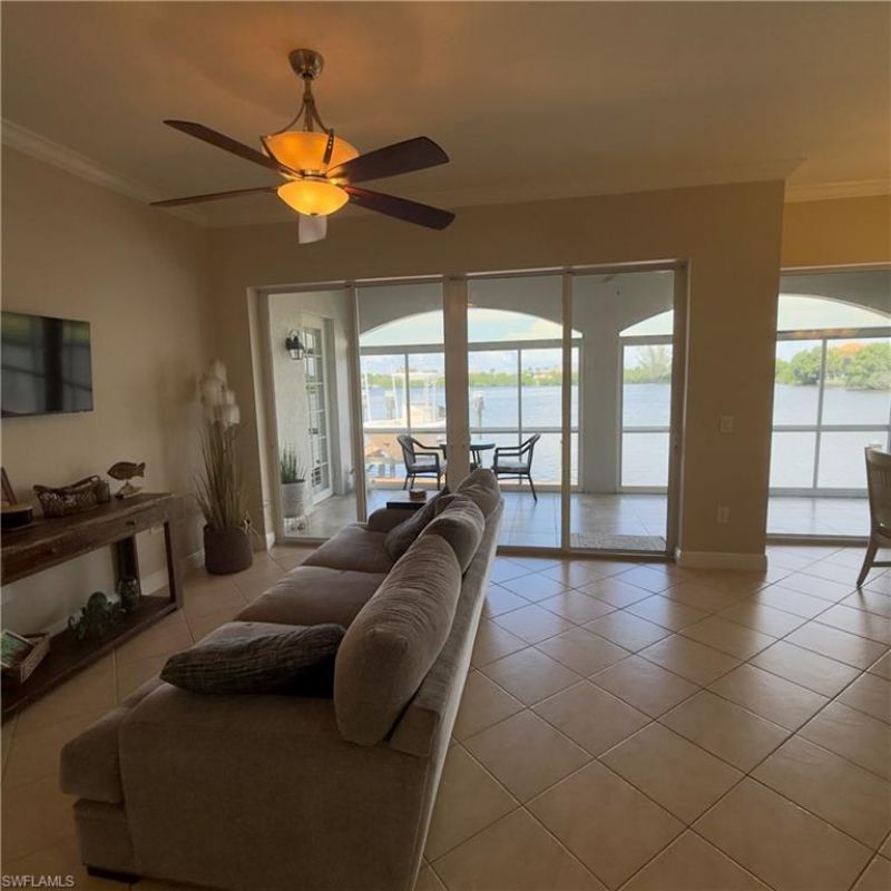 182 Shadroe Cove Cir, Unit 802, Cape Coral, FL 33991 Photo