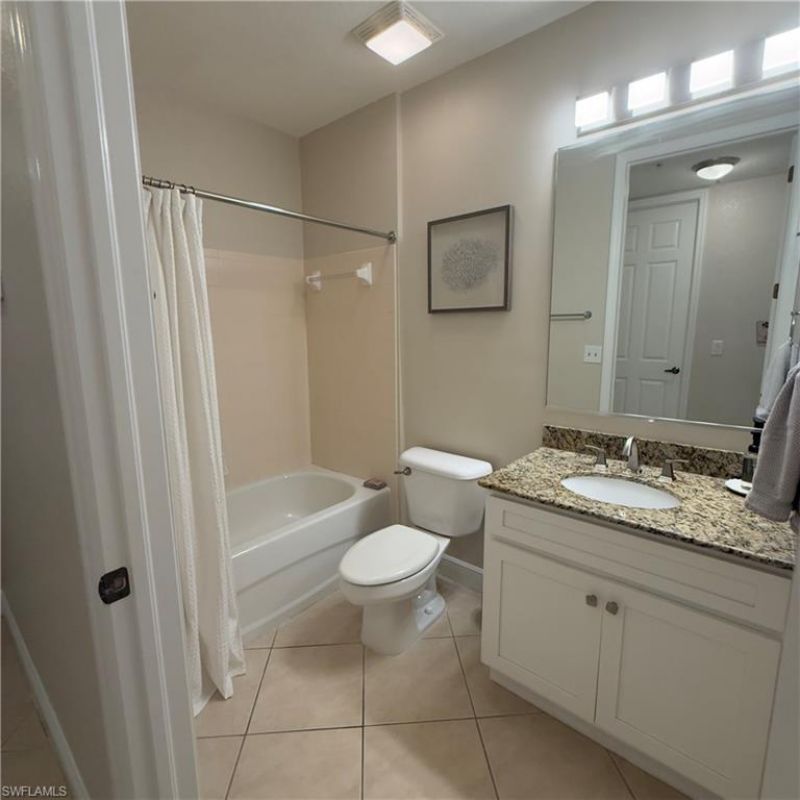 182 Shadroe Cove Cir, Unit 802, Cape Coral, FL 33991 Photo