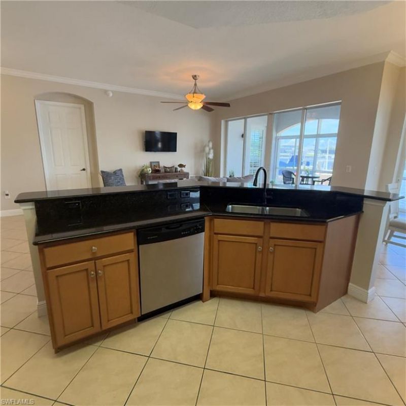 182 Shadroe Cove Cir, Unit 802, Cape Coral, FL 33991 Photo