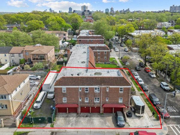 6331 110th Street , Forest Hills, NY 11375
