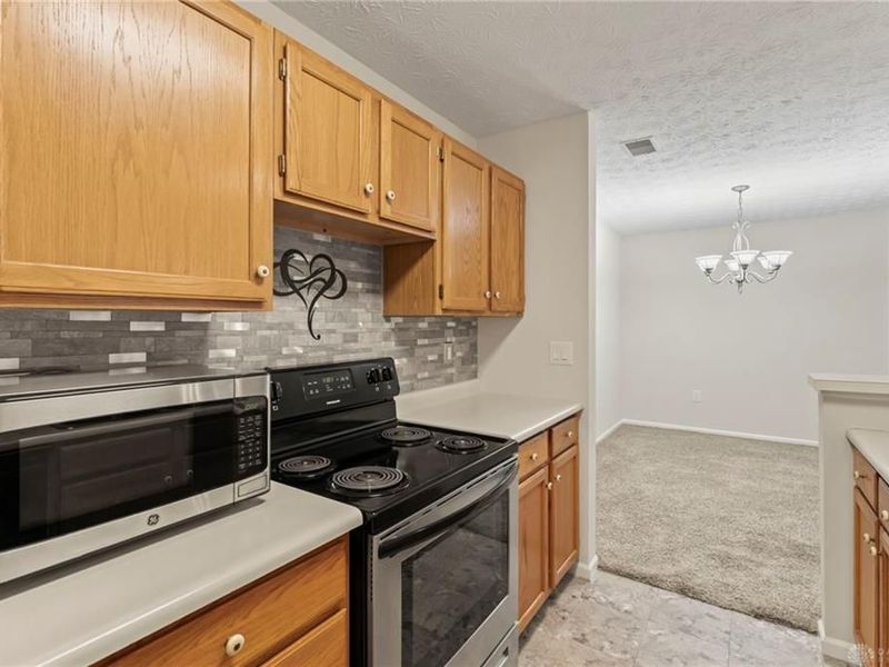 6611 Brigham Square, Unit 2, Dayton, OH 45459 Photo 10