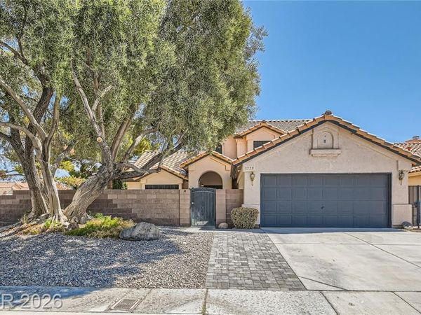 1779 Yellowwood Drive , Las Vegas, NV 89123