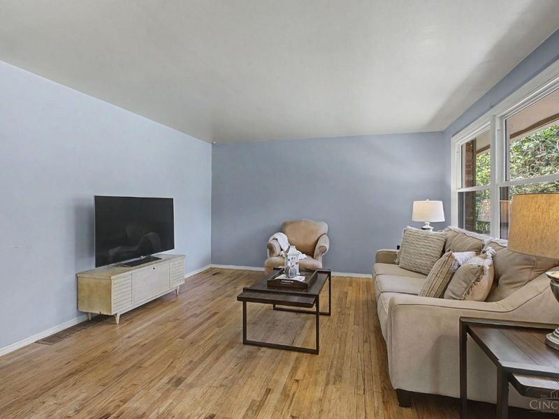 6131 Vereker Drive, Oxford, OH 45056 Photo 3